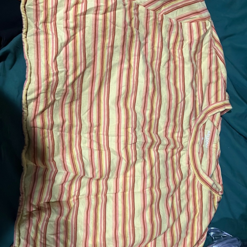 Cropped tee
